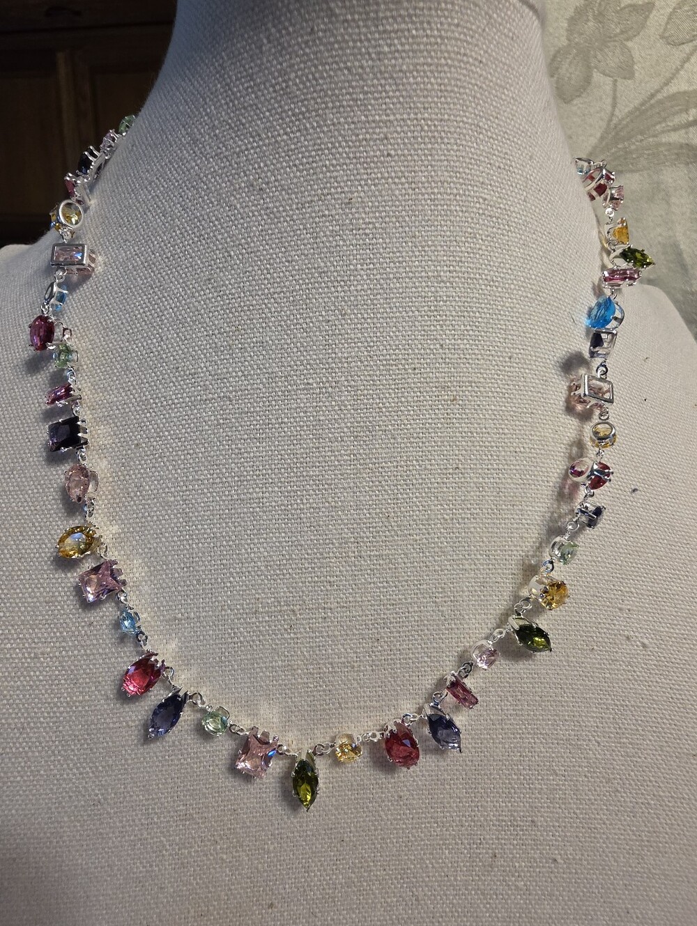 #1445. Multicolor Crystal Drop Necklace - Women Jewelry